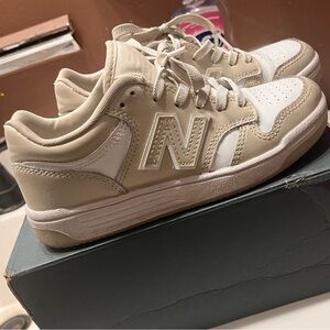 Kids New Balance 480 Cream and white Sneakers SIZE 1